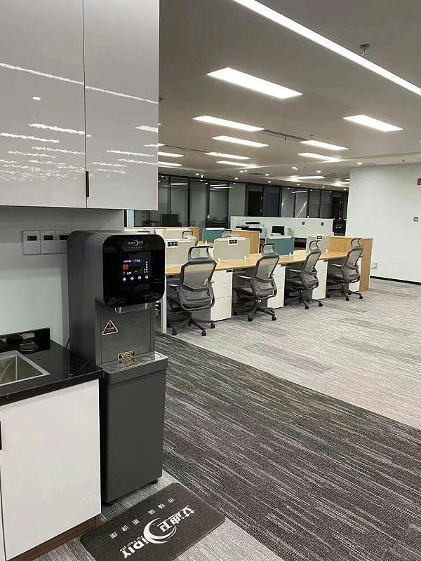 艾迪卫商用直饮水机A1办公室安装图片
