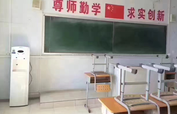 学校直饮机应用场景