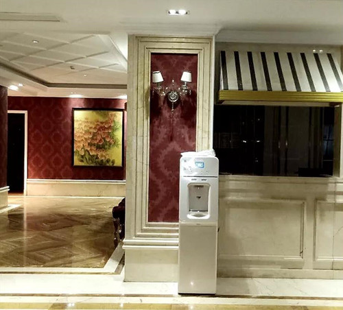 厦门荣誉国际酒店宴会厅安装浩泽直饮机